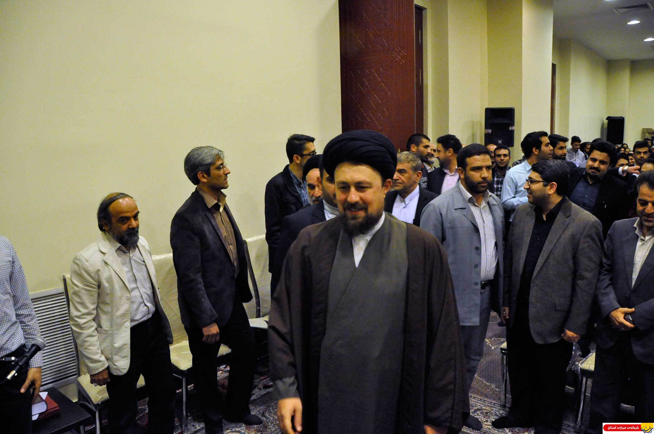 دیدار اعضای انجمن اسلامی دانشجویان دانشگاه تهرام و علوم پزشکی تهران با یادگار امام دیدار اعضای انجمن اسلامی دانشجویان دانشگاه تهرام و علوم پزشکی تهران با یادگار امام