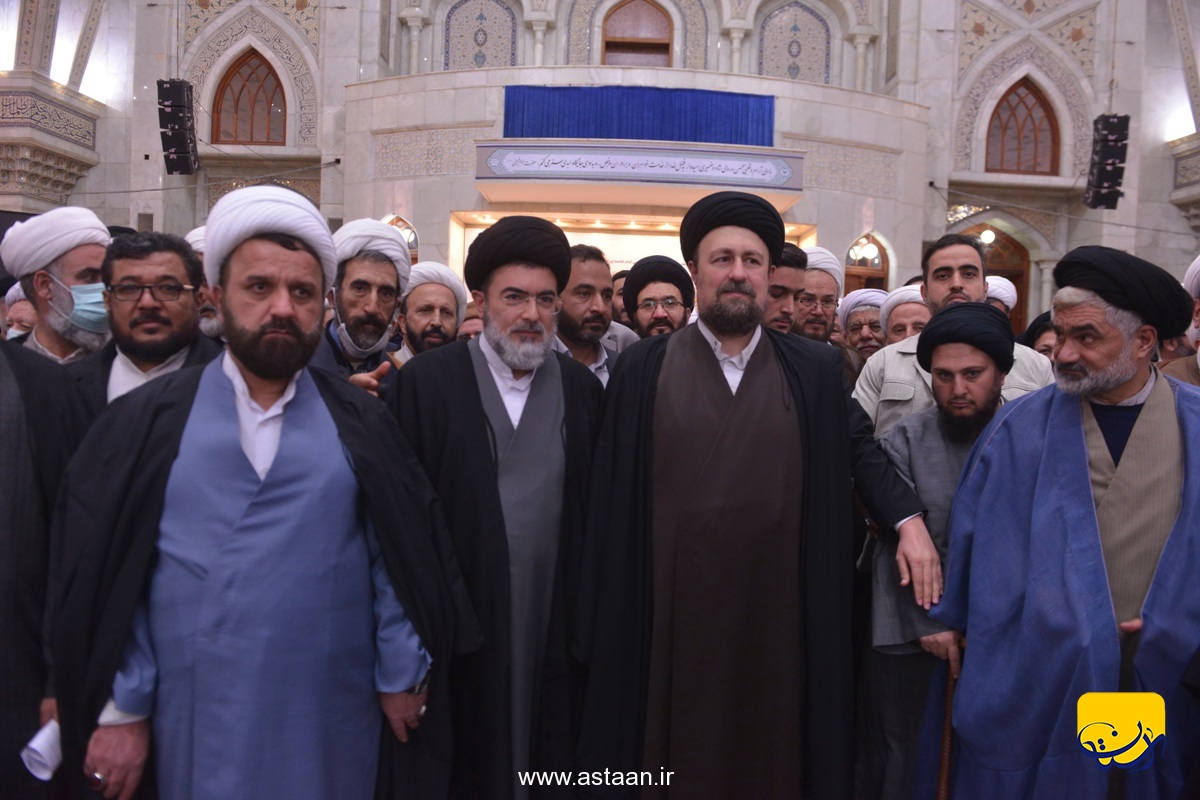 تجدید میثاق جمعی از روحانیون استان تهران با همراهی یادگار امام