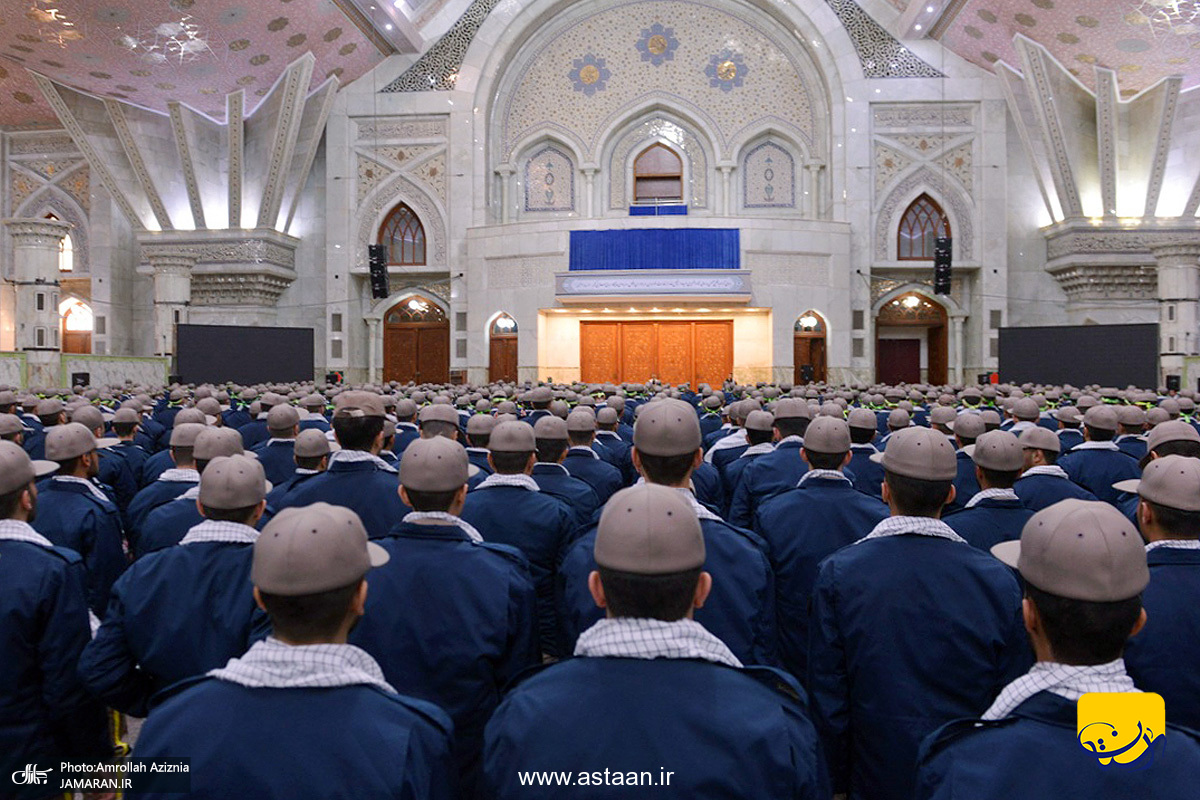 تجدید میثاق دانشجویان و فرماندهان دانشگاه افسری و تربیت پلیس امام حسن مجتبی (ع) با آرمان های امام خمینی (س)