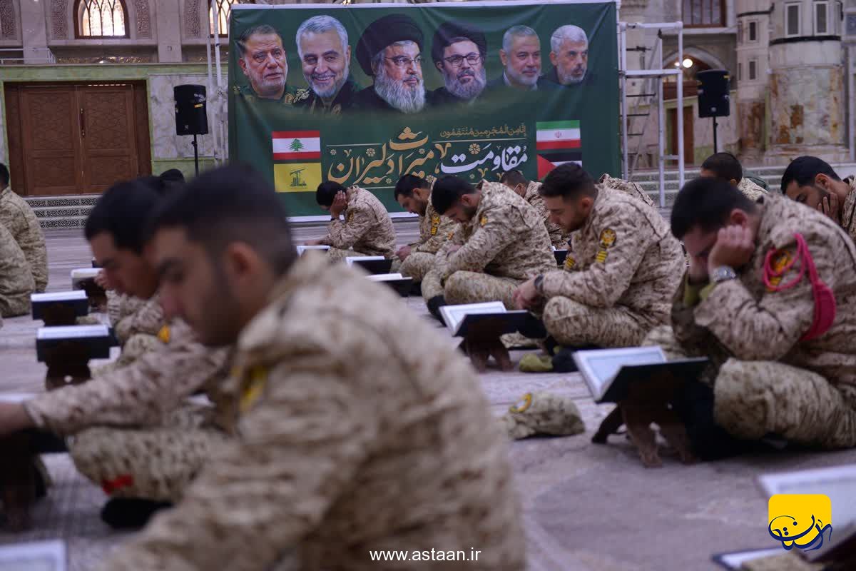مراسم حلقه های محبت و معرفت با پرسنل وظیفه دژبان کل ارتش در حرم مطهر امام خمینی(س)